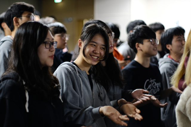 예배아이들 찬양3.jpg