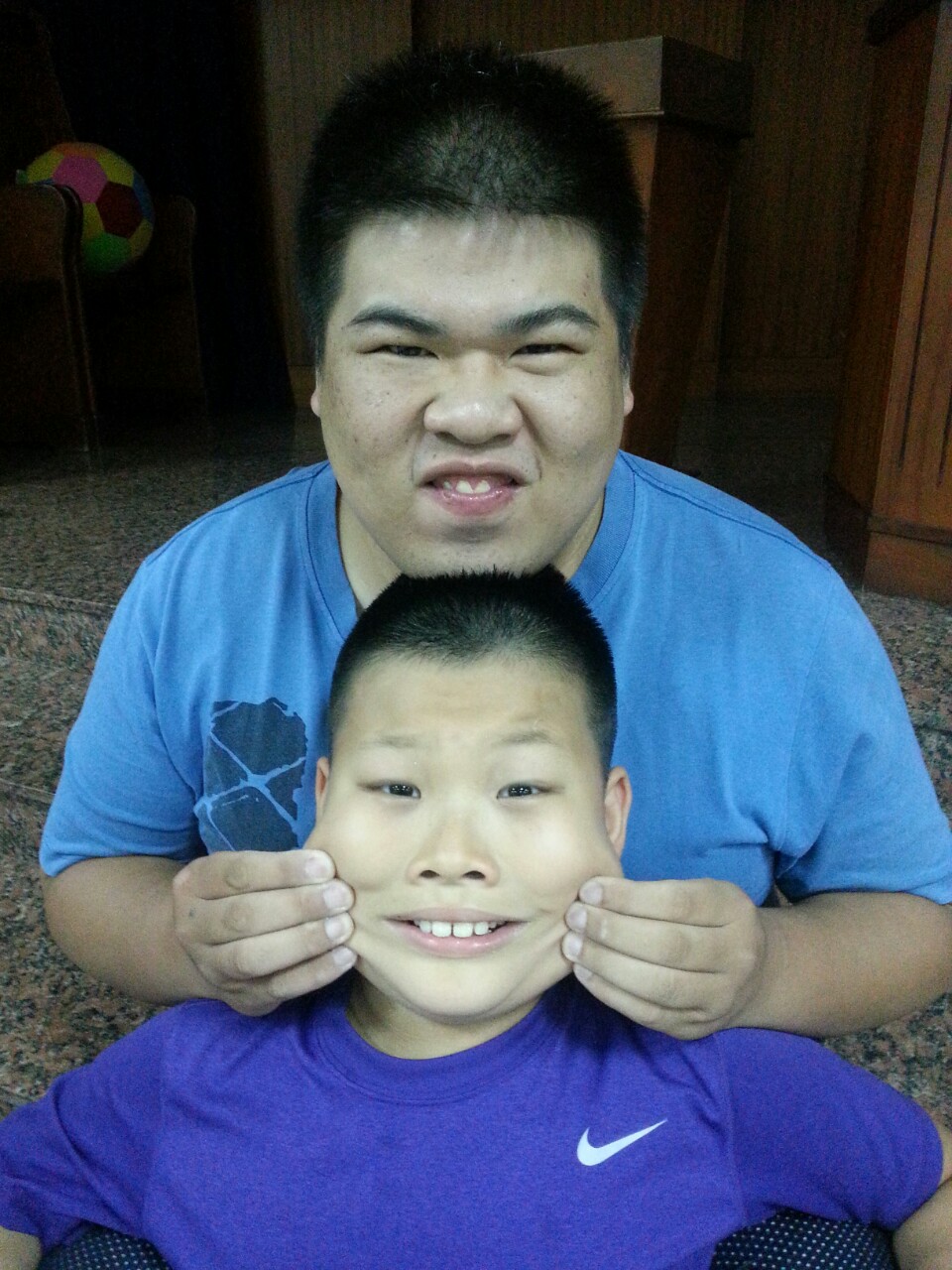 KakaoTalk_20140806_124603280.jpg : 봉산굳