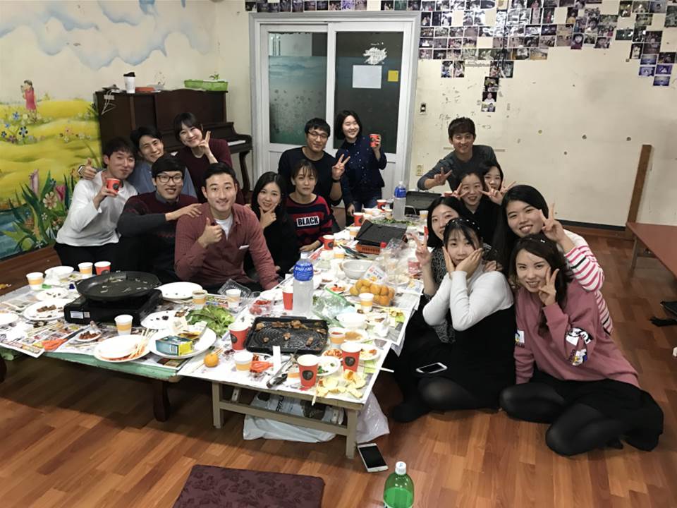 진모임 체육대회회식 1팀.jpg