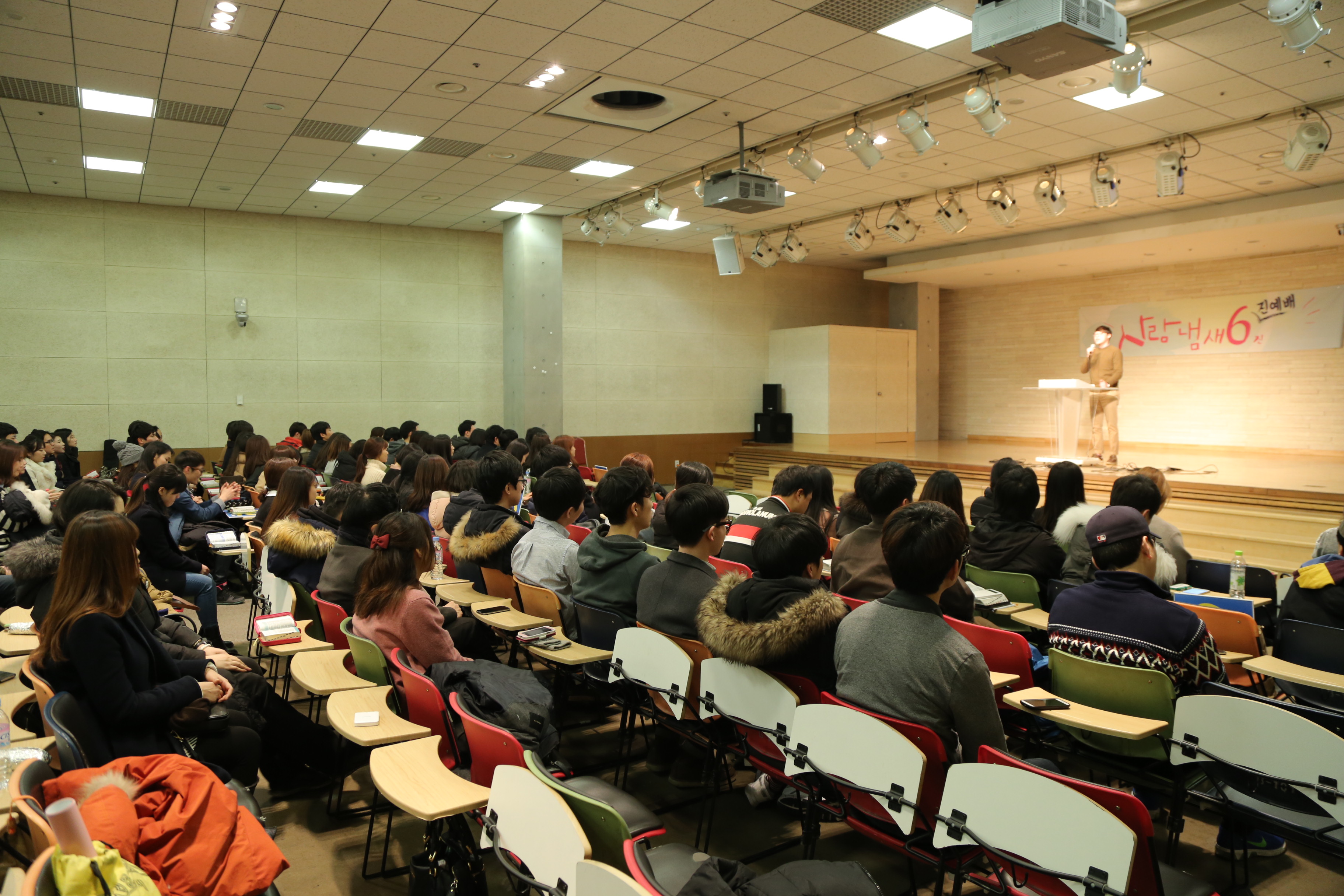 IMG_6209.JPG : '사람냄새' 6진 주일보고