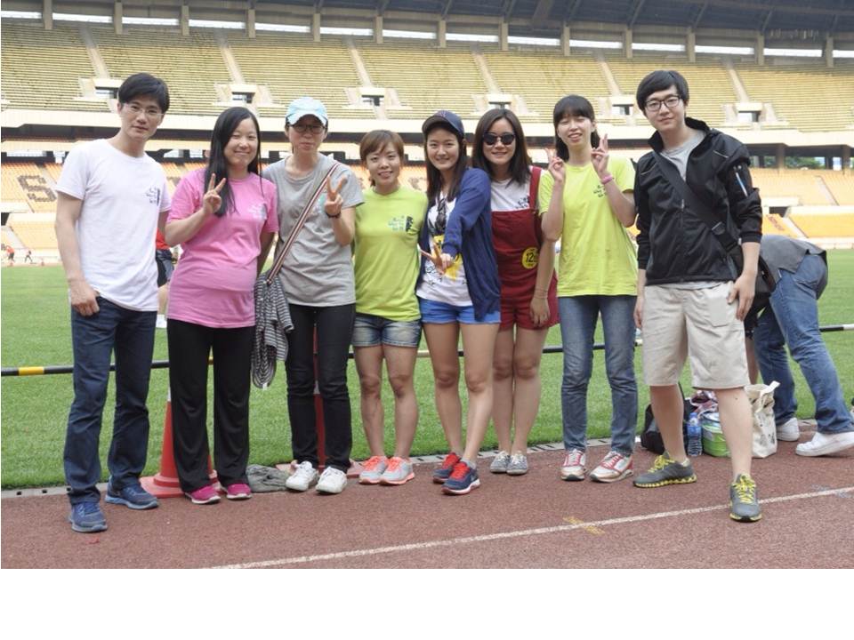 잠실 - 5팀.jpg : 제자 12진 주일 보고서 (# 체육대회의 영광을 주님께 돌립니다. 12진원들이 자랑스럽습니다.) 잠실 - 5팀.jpg : 제자 12진 주일 보고서 (# 체육대회의 영광을 주님께 돌립니다. 12진원들이 자랑스럽습니다.)