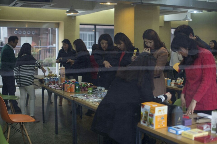 1385442108917_resized.jpg : [18진 우리家族 보고서] 달란트 시장편~**