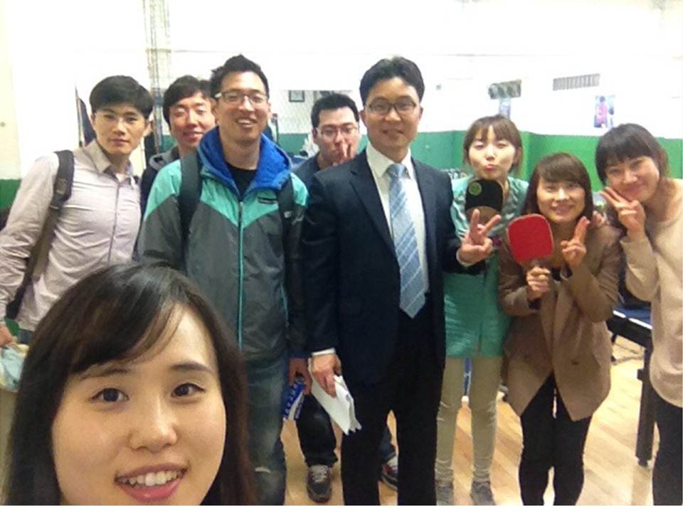 간사모임 - 체육대회 탁구.jpg