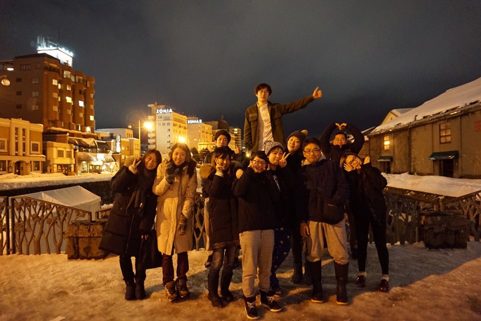 단체사진3(오타루).jpg