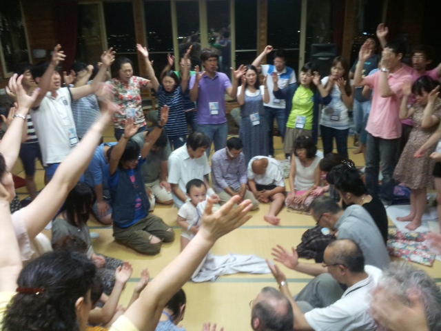 수요집회.JPG : <28 차 일본선교>우에다 그리스도 교회 셋째날 사역보고서 입니다.