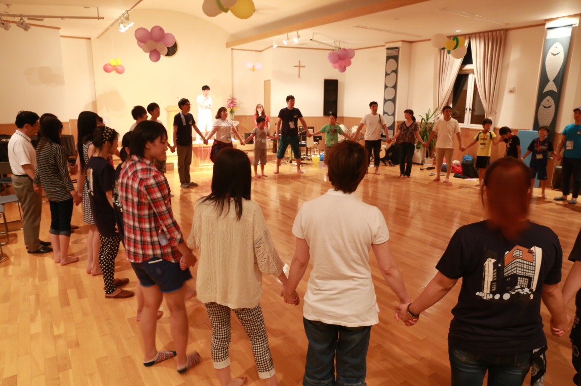 11 다함께 마무리 기도.JPG