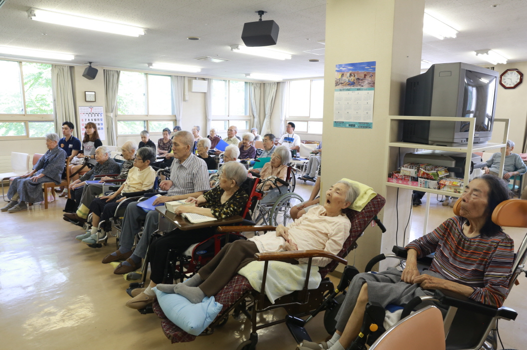 01 복지회관 사역2.JPG