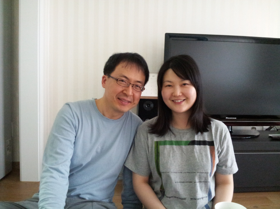 이상헌이모라.jpg : [多産의 축복]신혼1진 보고서  -이상헌,이모라.   김철순,오현화 가정입니다_