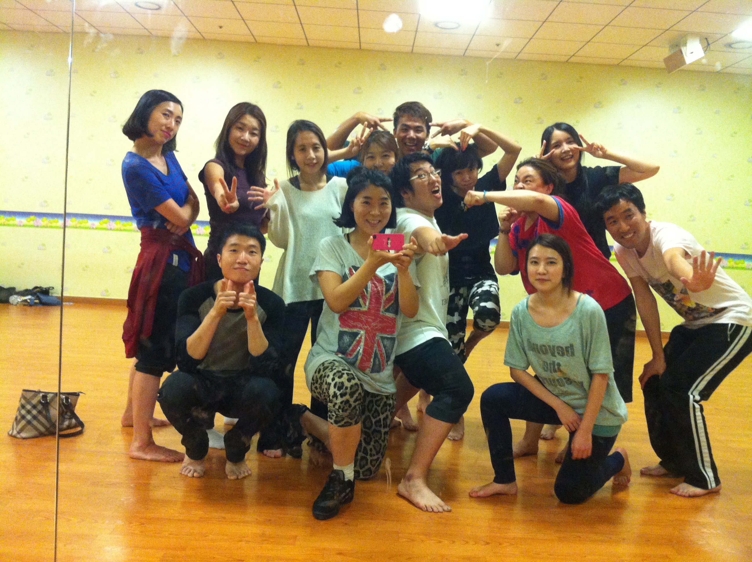 사진 004.jpg : 8월 11일 액츠 모임보고서(군선교도 파이팅^^) 사진 004.jpg : 8월 11일 액츠 모임보고서(군선교도 파이팅^^)