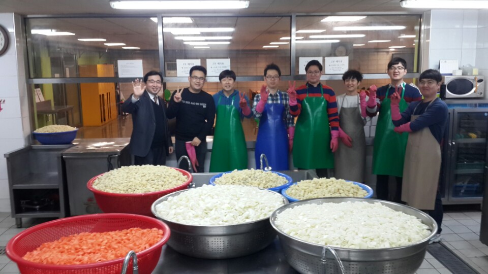 KakaoTalk_20161229_식당봉사.jpg