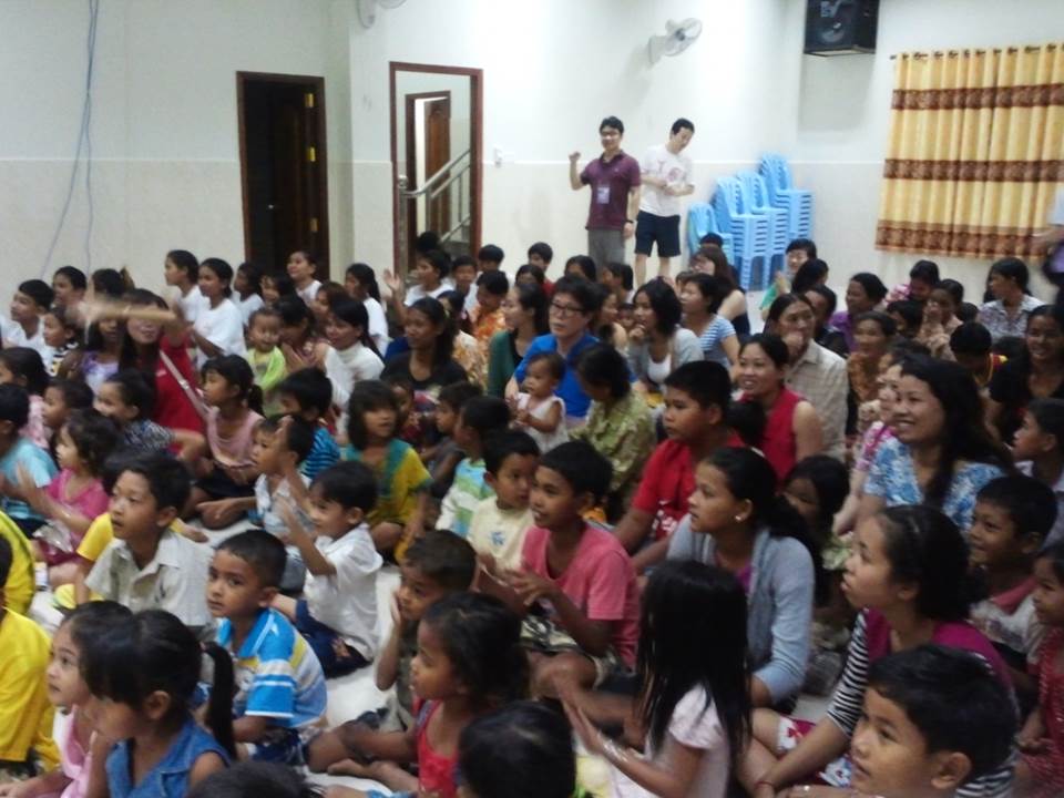 캄보디아 - 단체사진.jpg