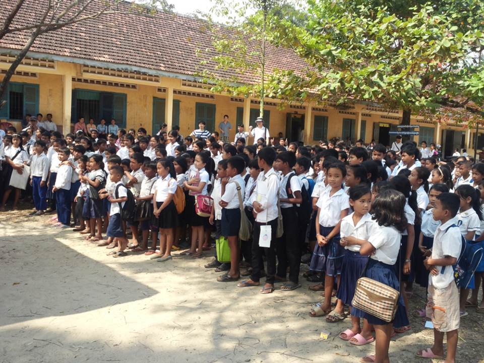 캄보디아 - 쏨롱 단체.jpg