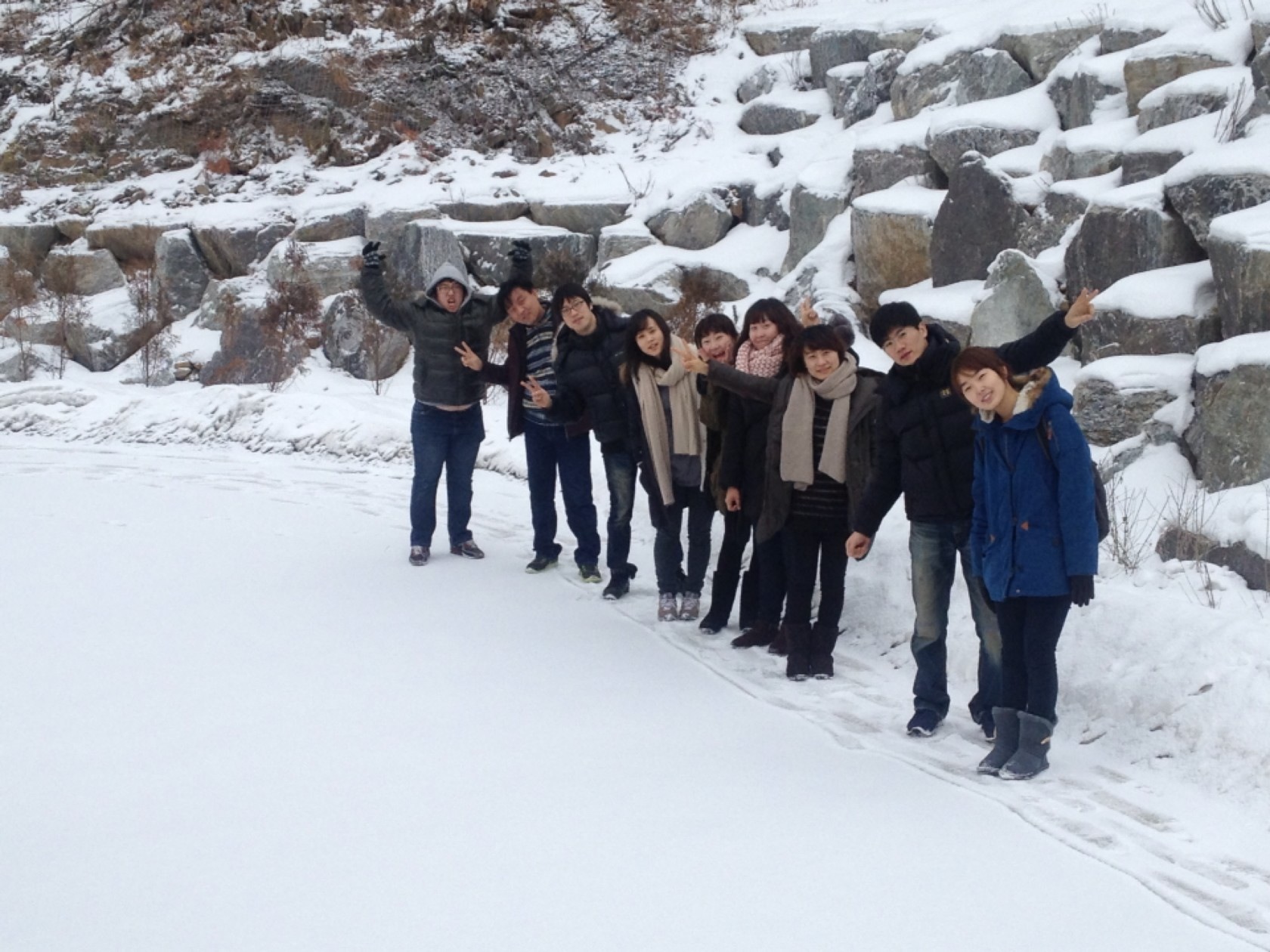 홍천 - 눈속에서 두번째.jpg