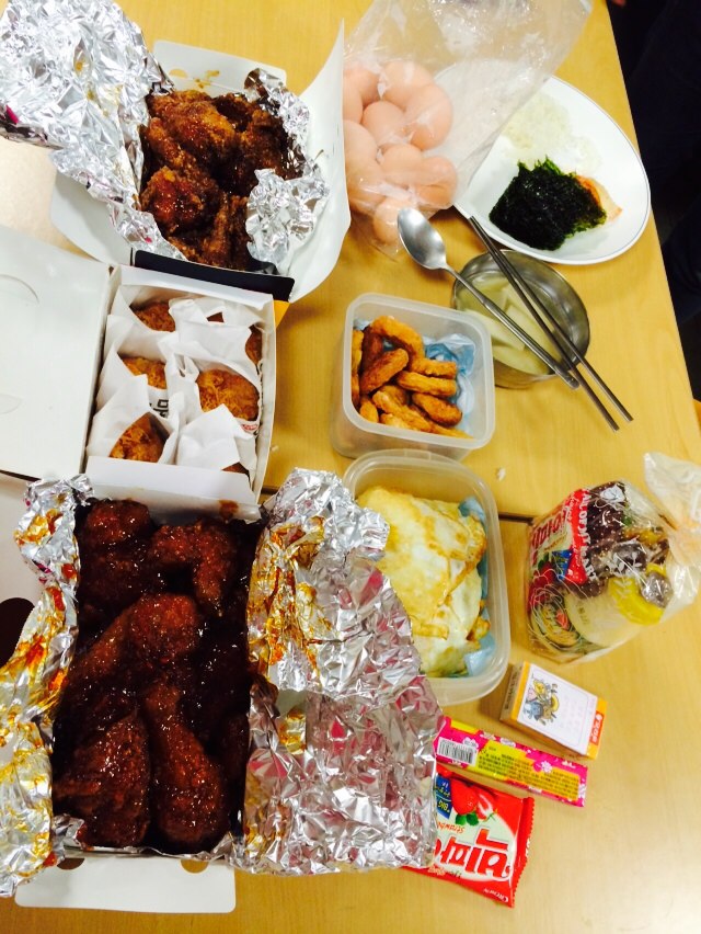 새벽기도사진_2.jpg : <필그린 7진> 대학청년 7진 주일보고서(2014년 12월14일)