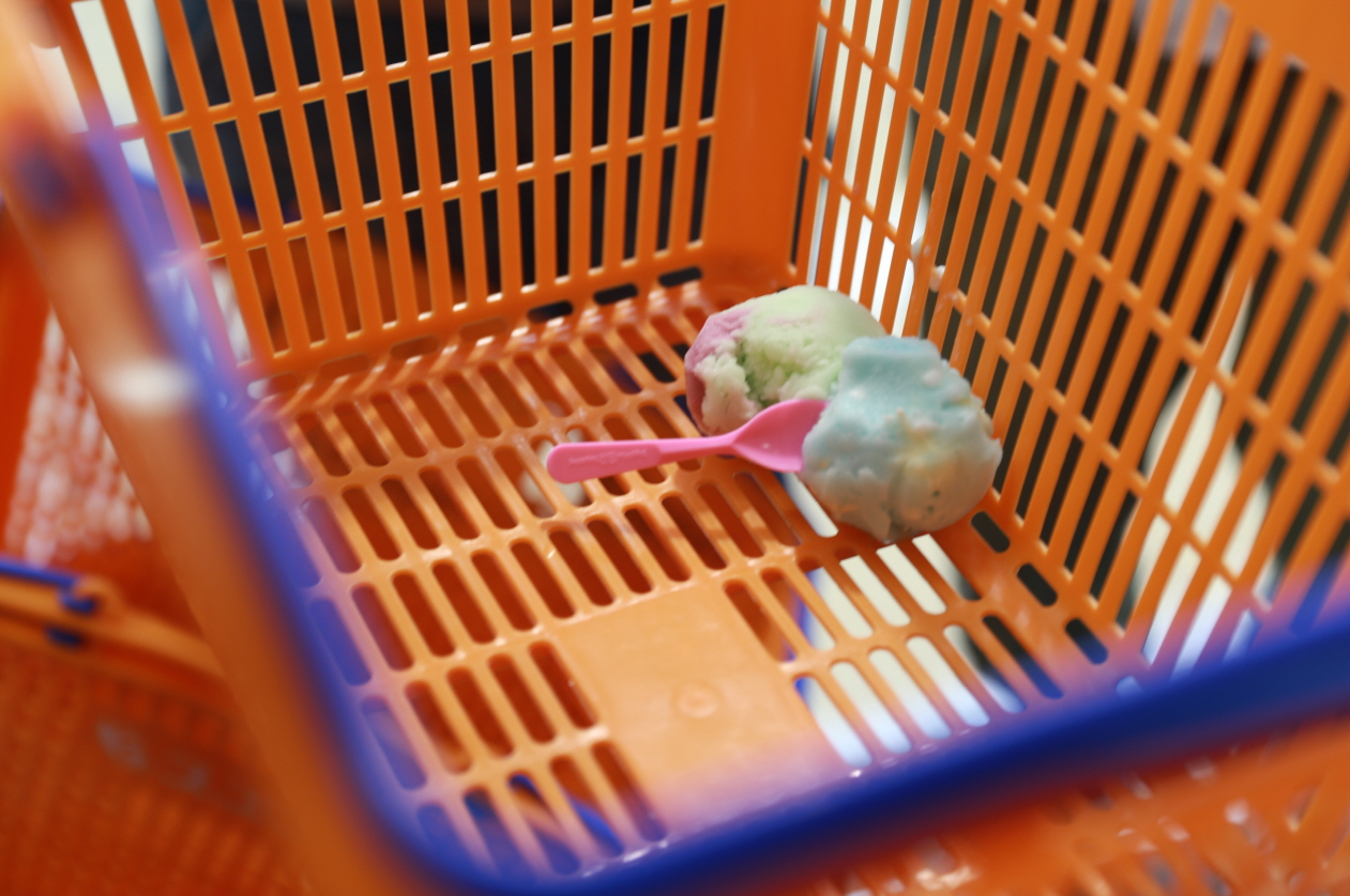 04 슬픈 아이스크림 사요나라.JPG