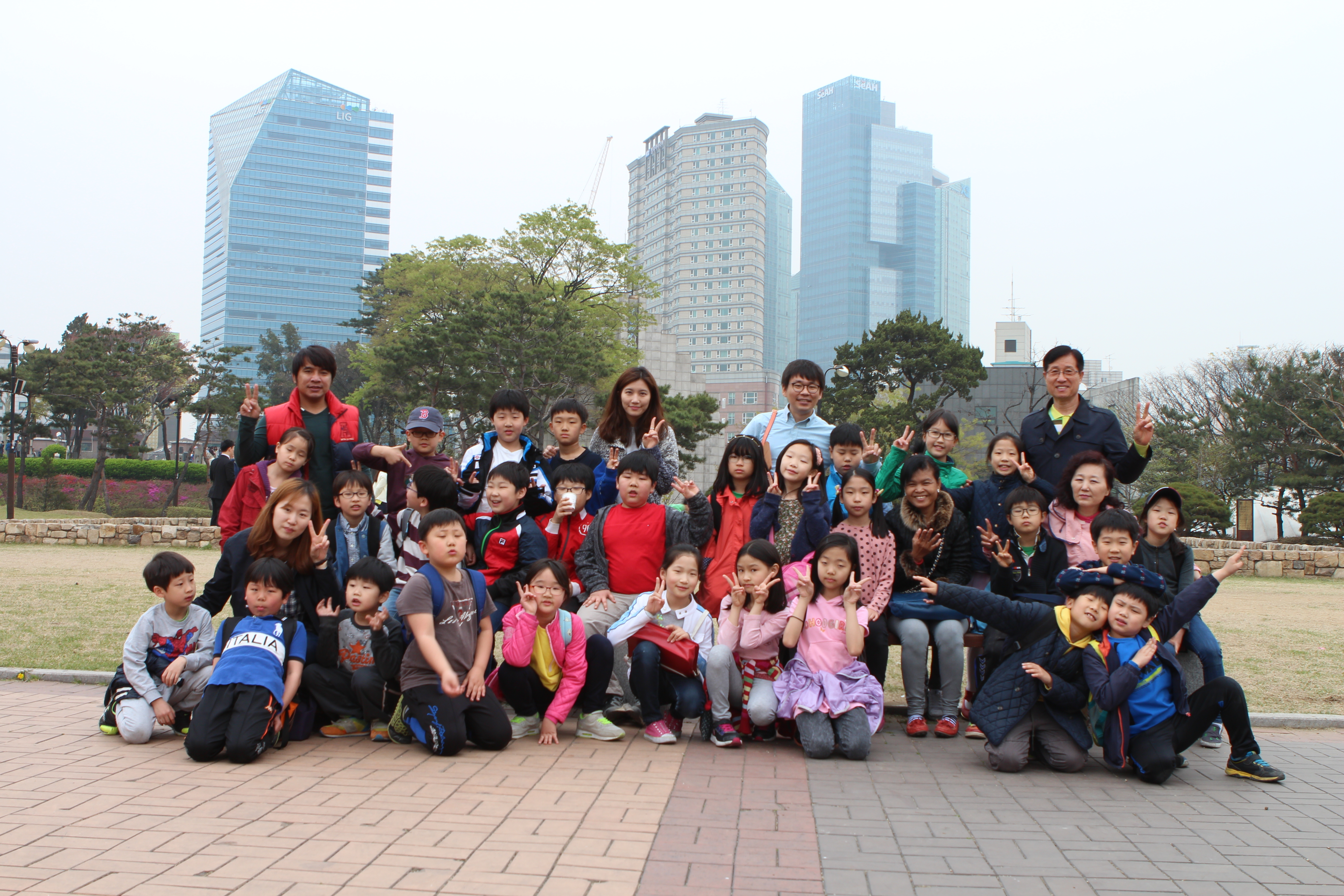 양화진 선교사 묘원.jpg : [말씀먹고 기도하여 열매맺는 초등부]140413 주일보고서