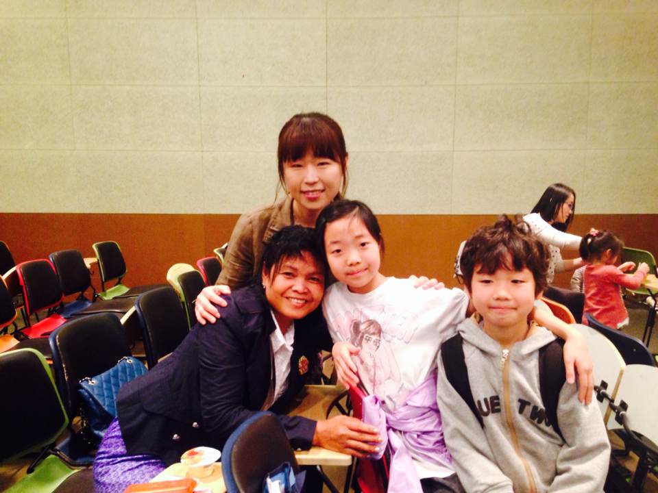 소파니 선생님 사진1.jpg : [말씀먹고 기도하여 열매맺는 초등부]140413 주일보고서