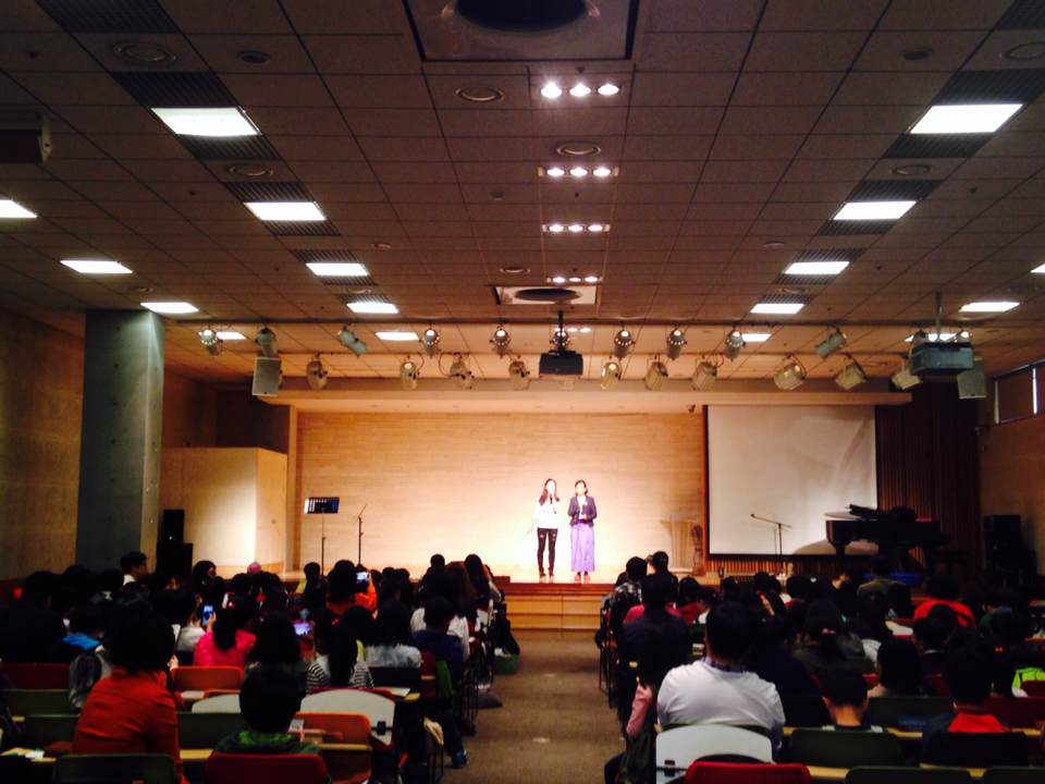 소파니 선생님 사진3.jpg : [말씀먹고 기도하여 열매맺는 초등부]140413 주일보고서