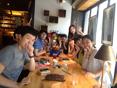 1374544604988_resized.jpg : 우리 18진 家族 보고서 (개편 마지막 모임)