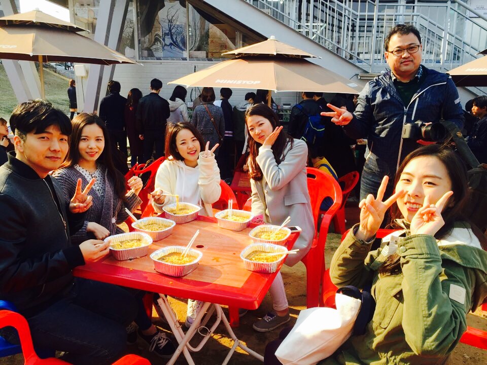 1111.jpg : 봄바람 신바람 춤바람난 [관대한 15진] 주일 풍경