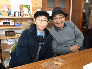 #이시다 목사님과 예찬.JPG