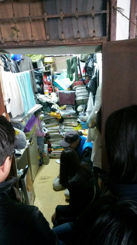 구제사역_1.jpg : 필그린 7진_2015년 12월 27일 주일보고서