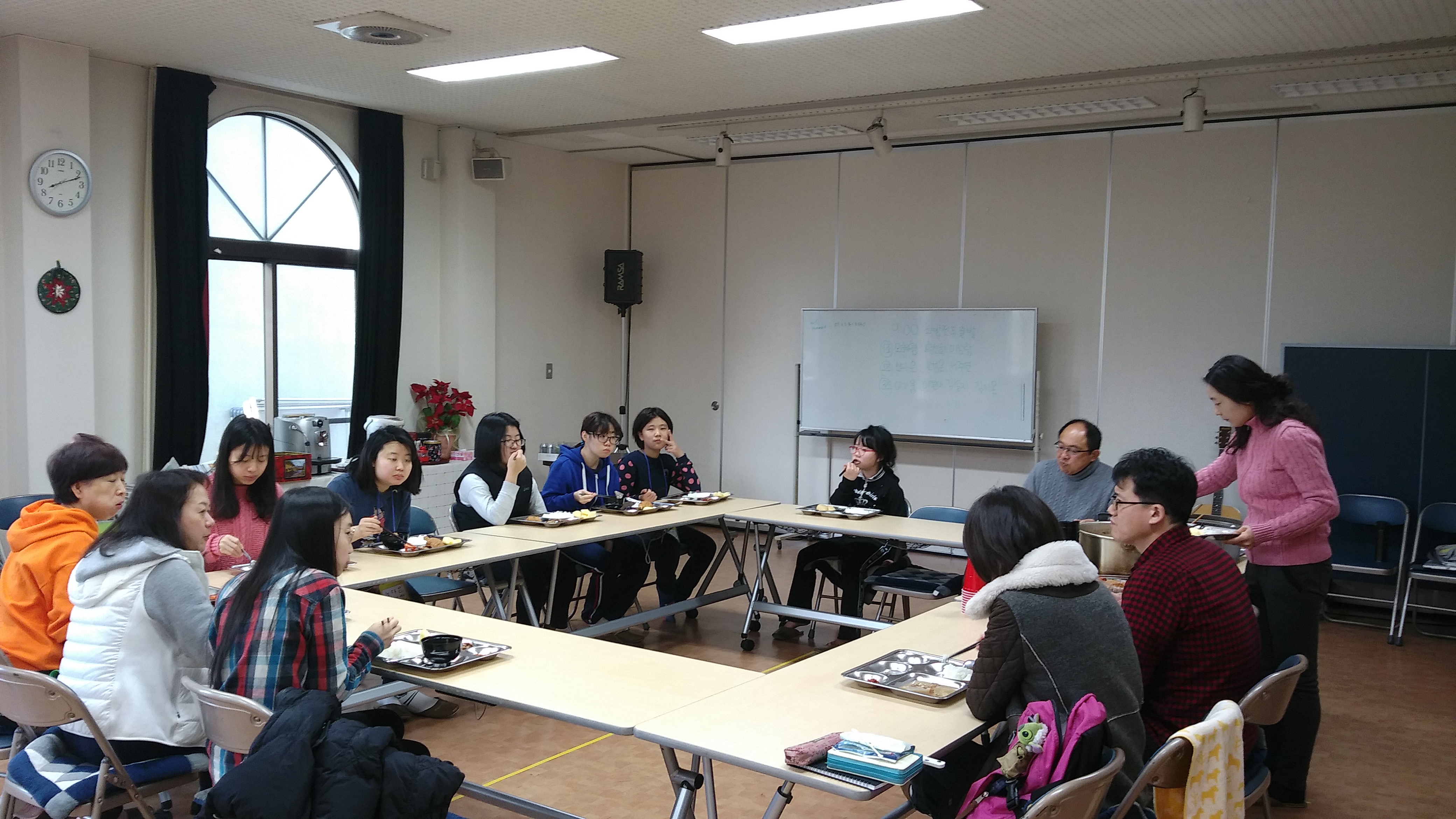 20160202_081023.jpg : [33차 일본선교] 우에노시바 2일차 : 함께함이 복음보다 먼저다.