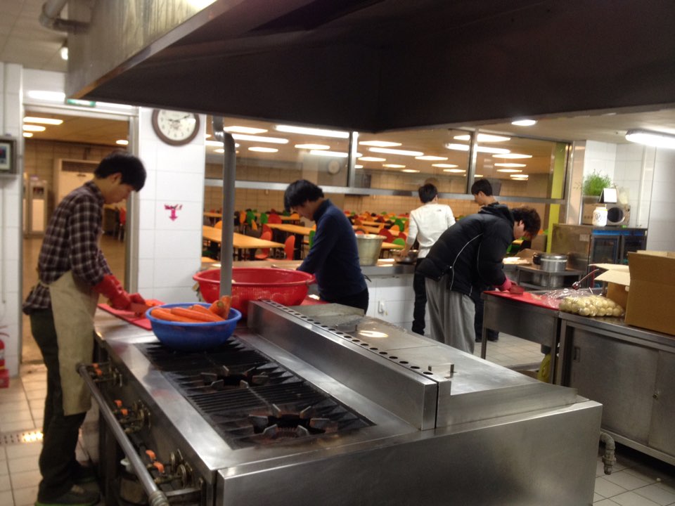 151227 첫식봉2.jpg : [JOYFUL 청장년1진] 첫 식봉은 카레라이스(151227)