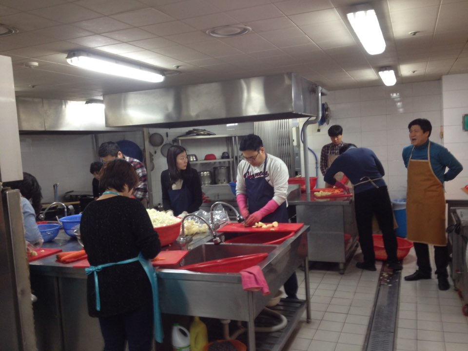 151227 첫식봉3.jpg : [JOYFUL 청장년1진] 첫 식봉은 카레라이스(151227)