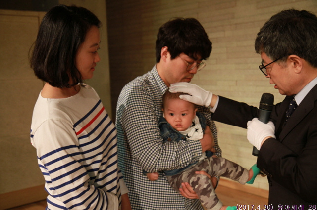 (2017.4.30)_유아세례_28.jpg