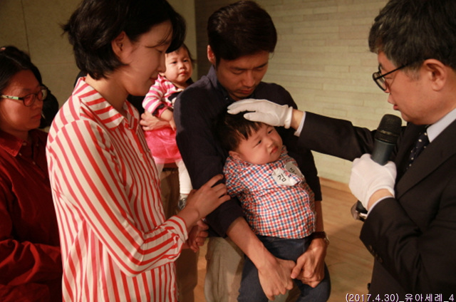 (2017.4.30)_유아세례_4.jpg