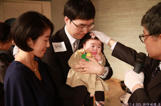 (2017.4.30)_유아세례_6.jpg