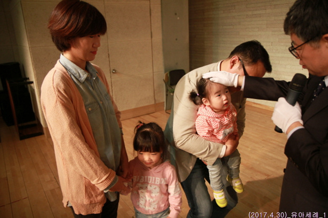 (2017.4.30)_유아세례_1.jpg