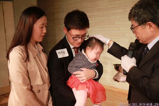 (2017.4.30)_유아세례_29.jpg