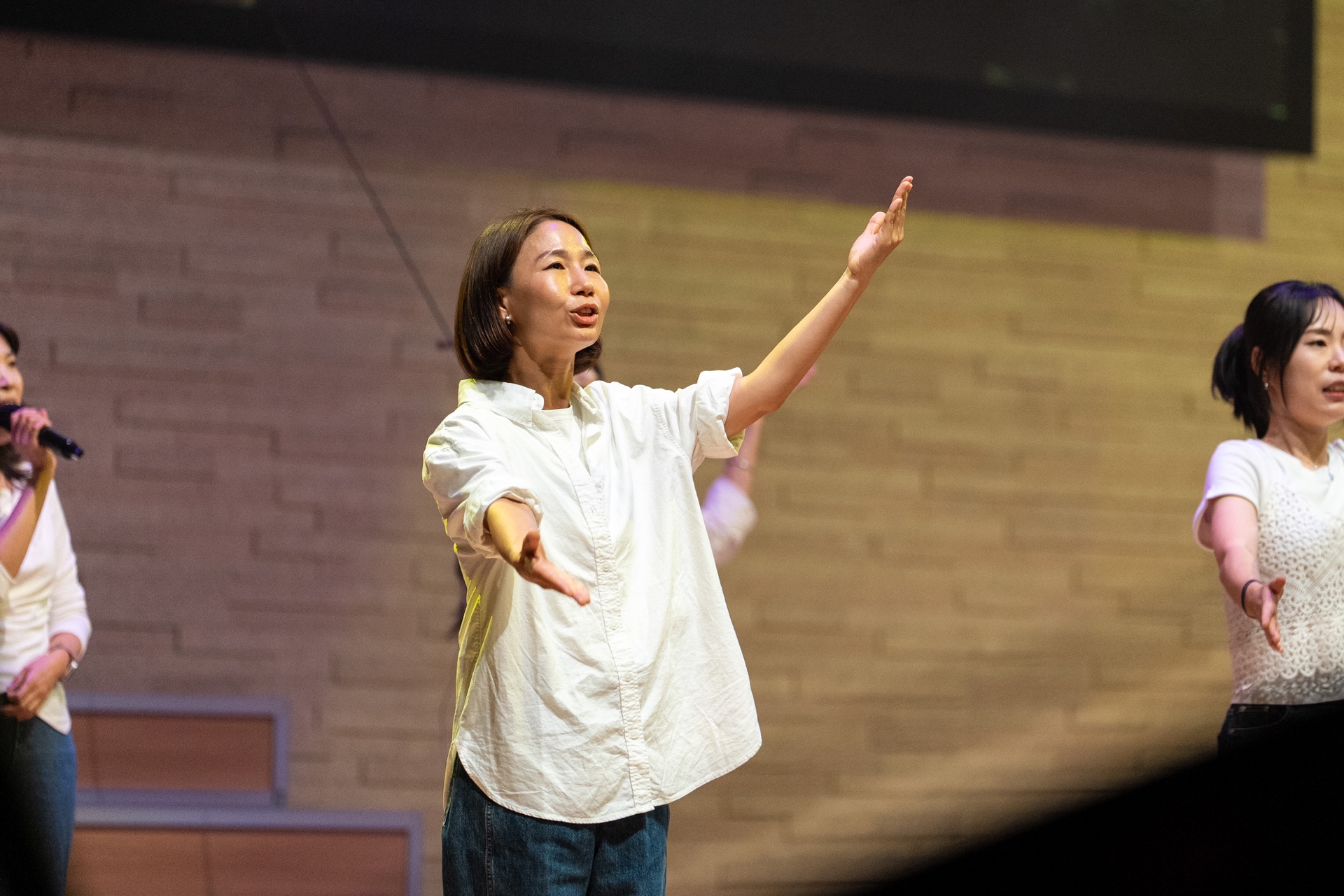 찬양예배_050.jpg