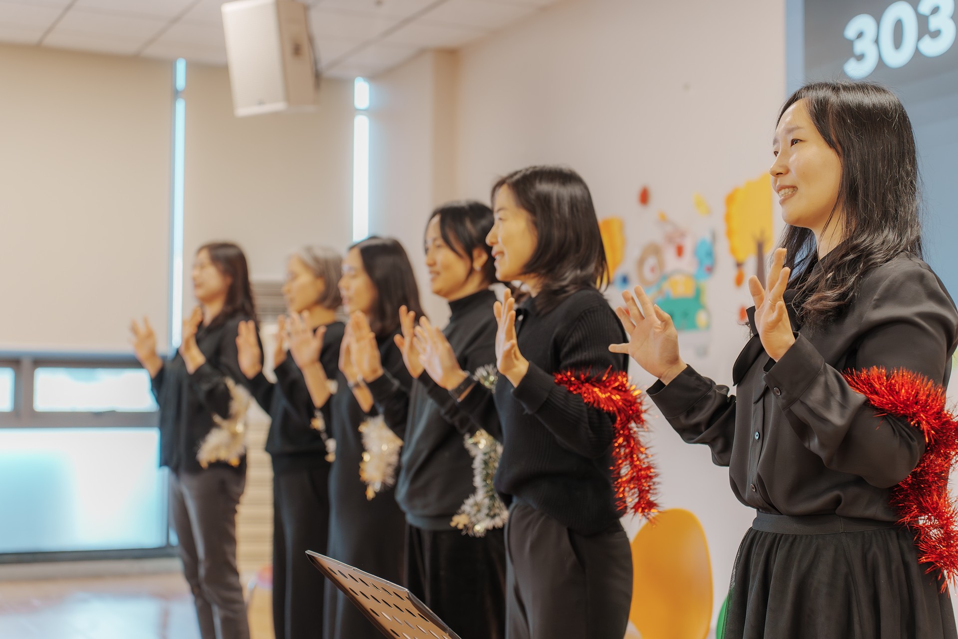 2025.11.21_303암송학교_오전반 감사제_44.jpg_compressed.JPEG