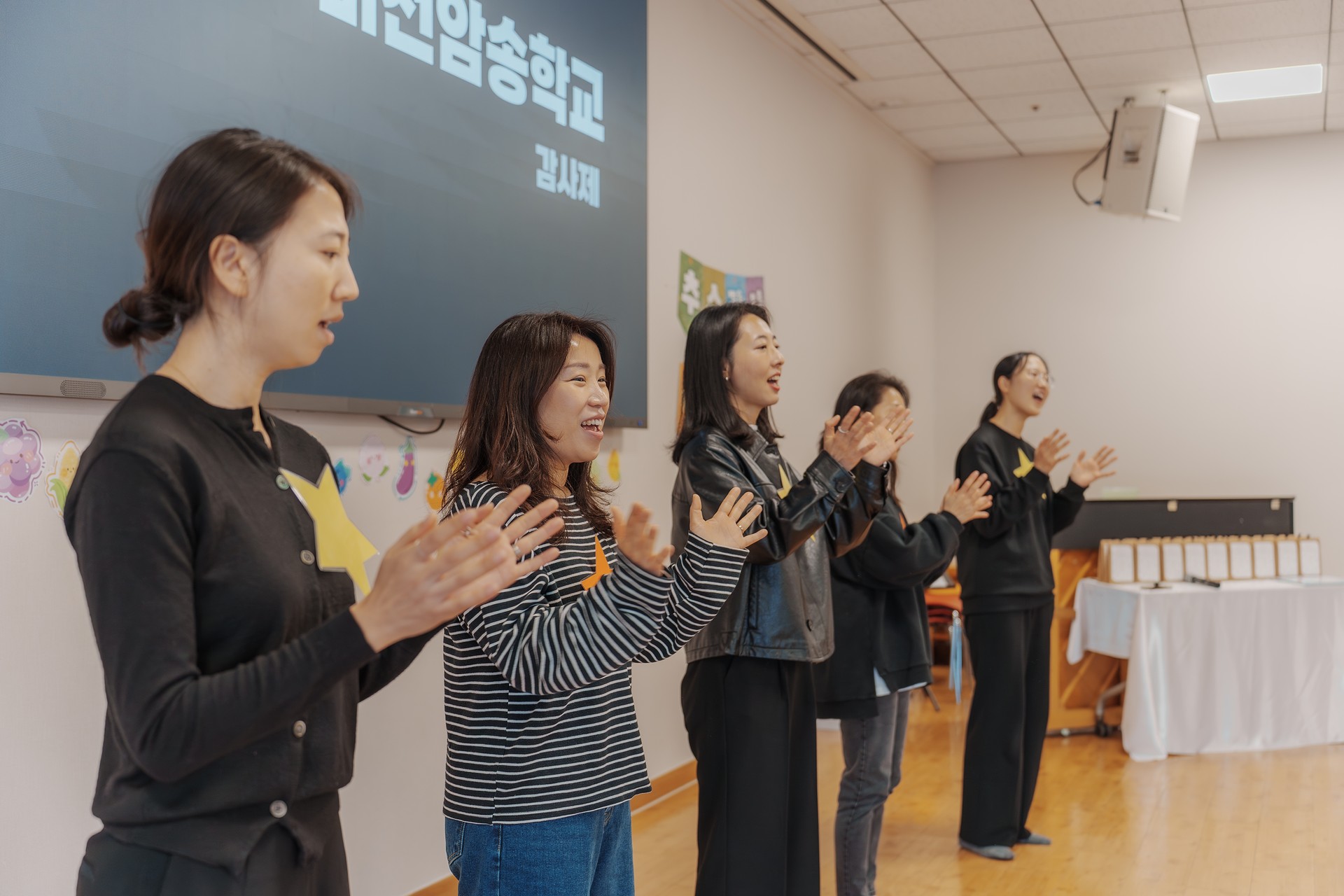 2025.11.21_303암송학교_오전반 감사제_42.jpg_compressed.JPEG