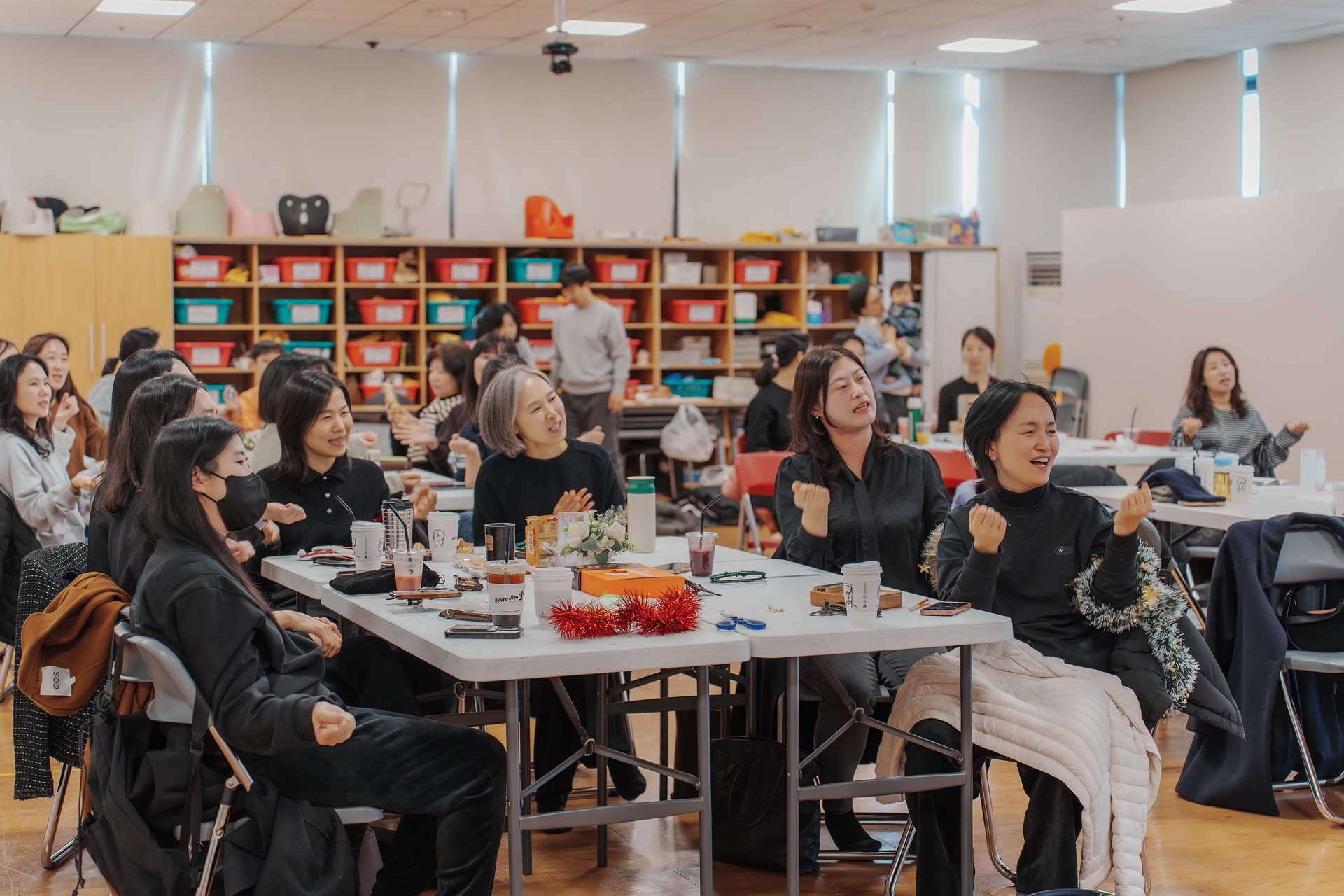 2025.11.21_303암송학교_오전반 감사제_55.jpg_compressed.JPEG