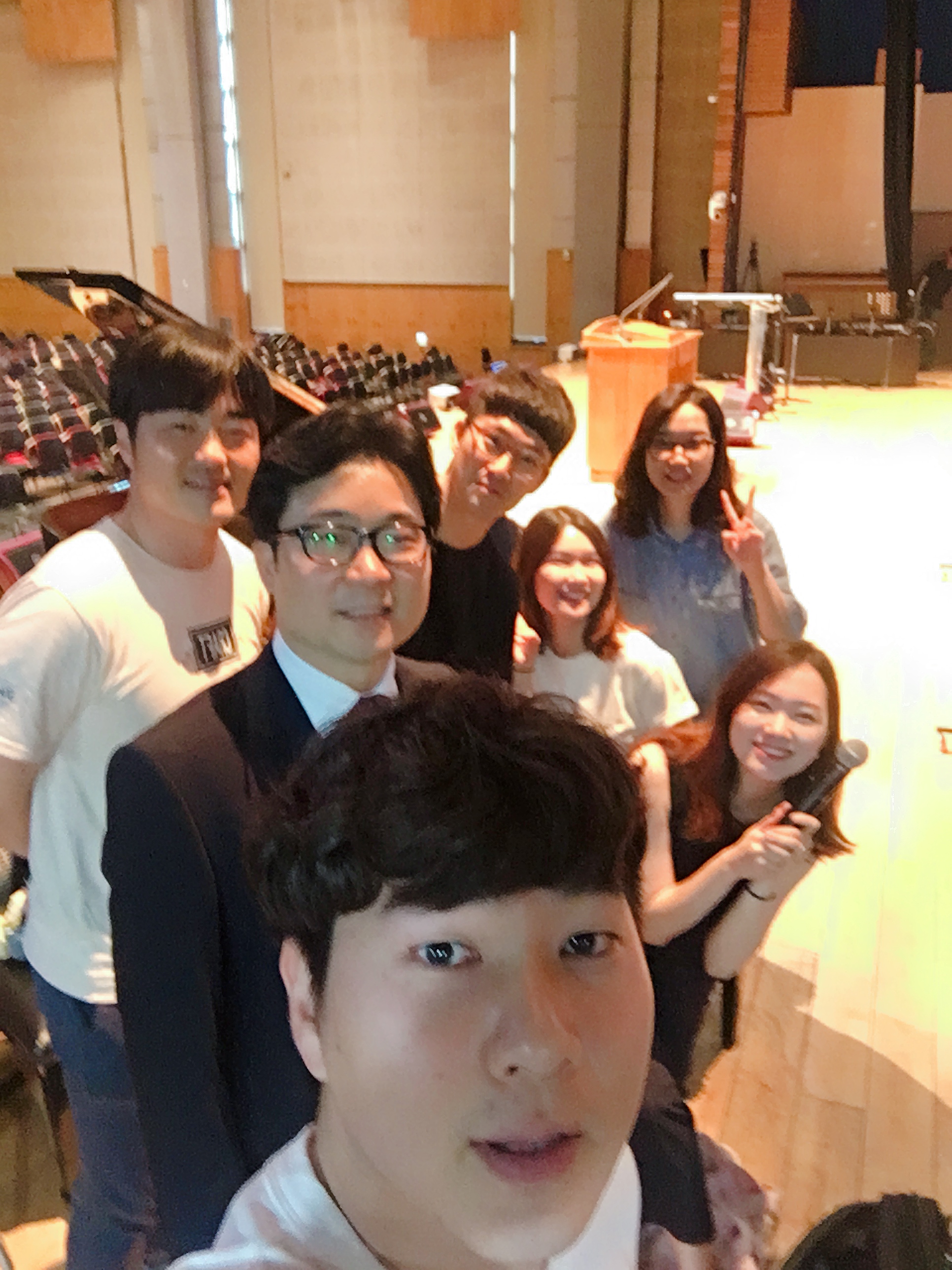 간사모임 180701 기도회인도1.jpg