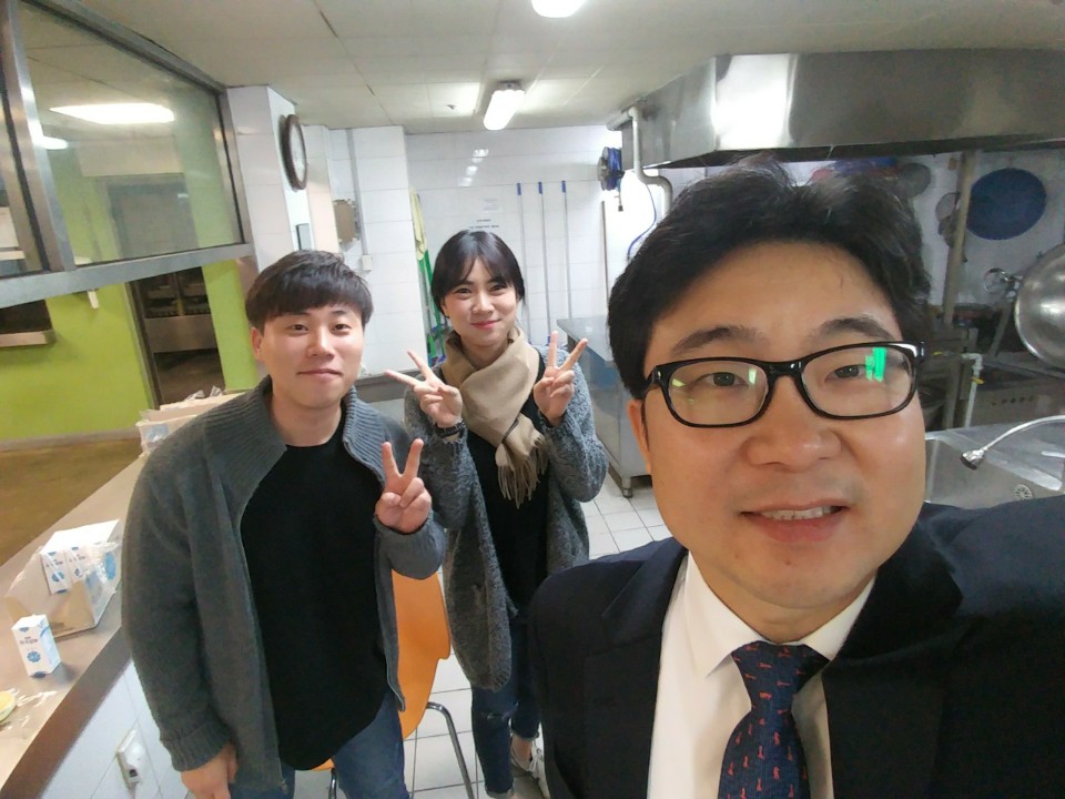 봉사 181014 배식4.jpg