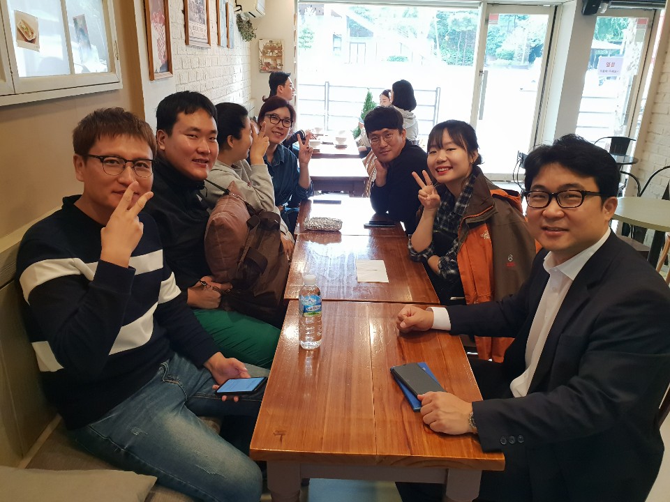 봉사 181014 배식3.jpg