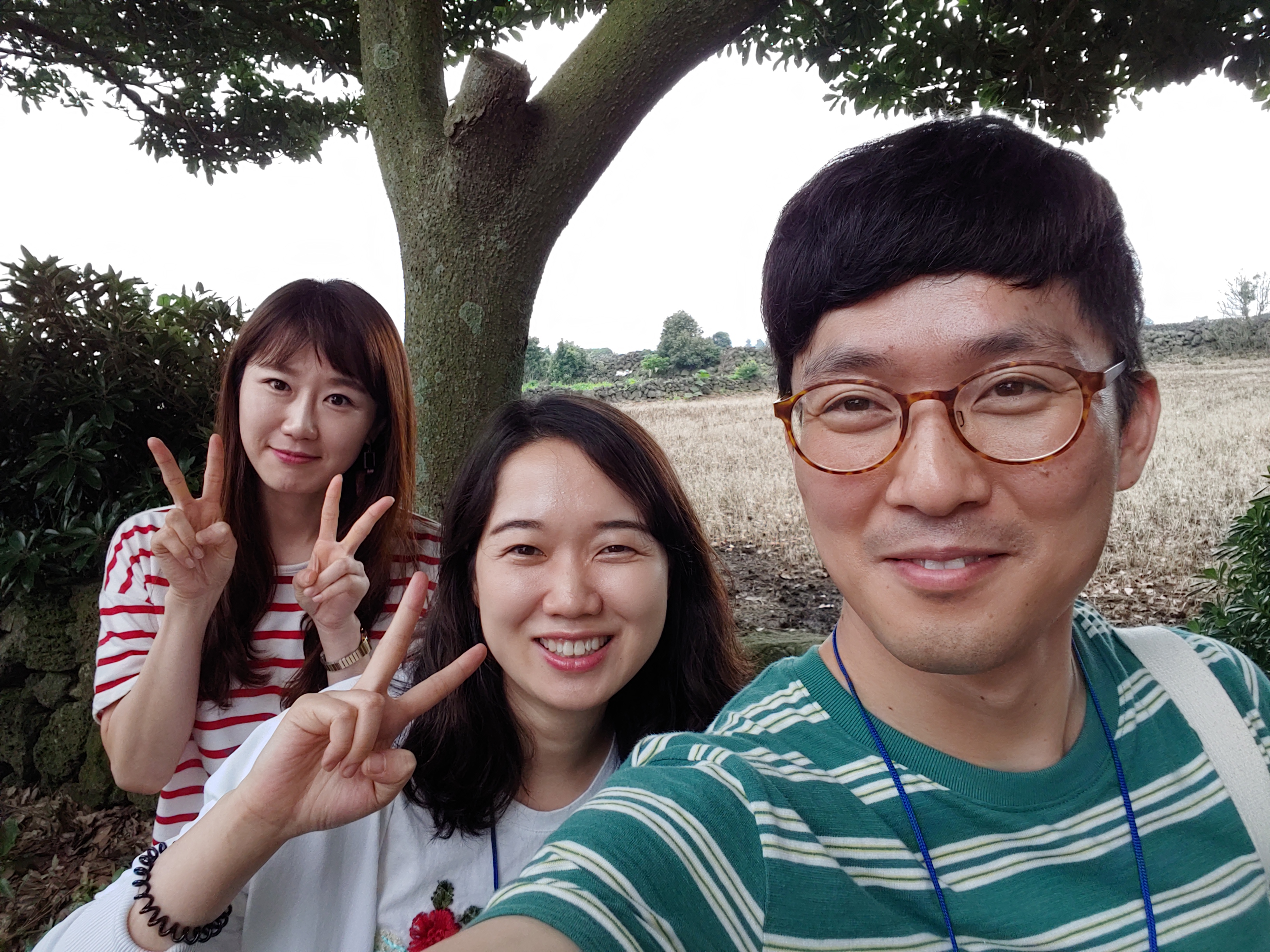 제주선교 간사 김세진 이경선.jpg