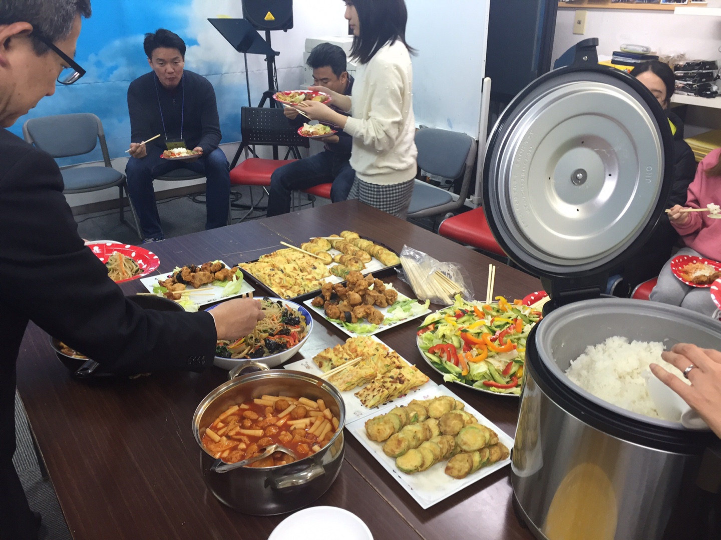 1455513858107.jpeg : [33차 일본선교] TBIC 3일차 사역보고