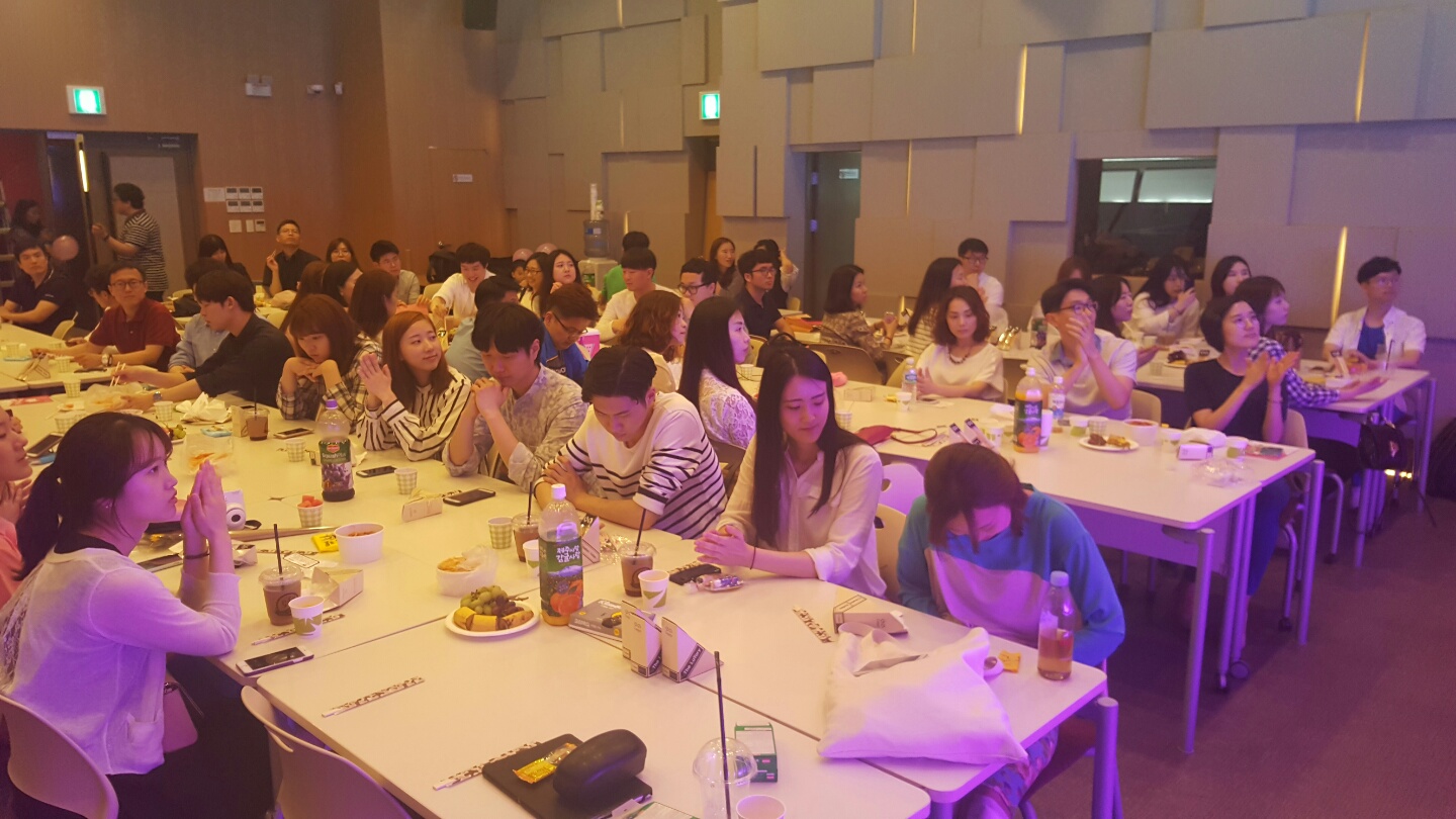 KakaoTalk_20160529_182446688.jpg : 가족4진  주일보고