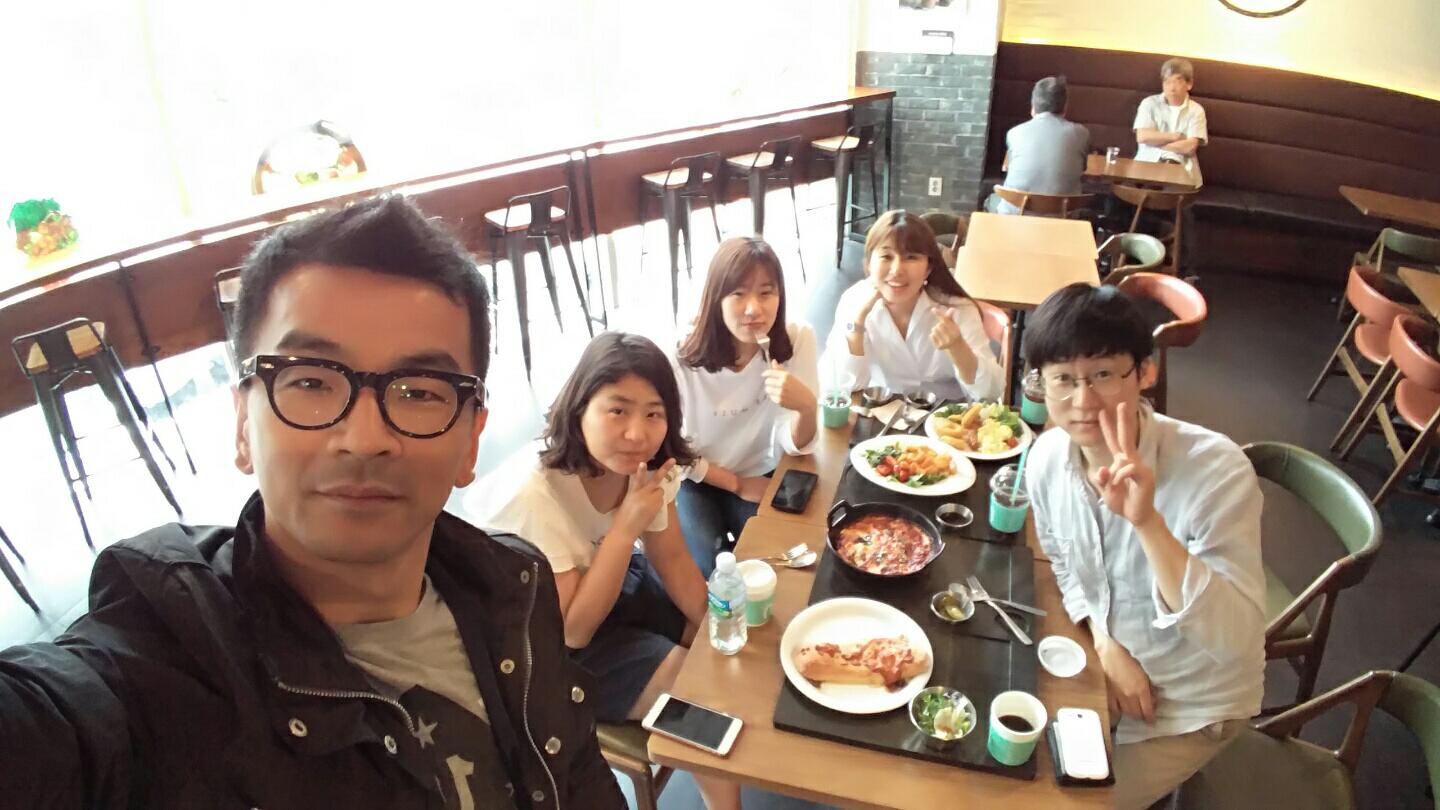 15dUd0151wuud2vbtn9qx_xpco4f.jpg : 우리 14진 주일보고서 삼일 특새  "예수 한분만으로 충분합니까?"