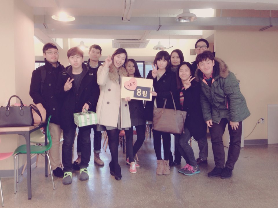 3.9_8.jpg : <하나님께 드림 14진> '14진'은 '그리스도를 붙잡는 가족'입니다. 3.9_8.jpg : <하나님께 드림 14진> '14진'은 '그리스도를 붙잡는 가족'입니다.