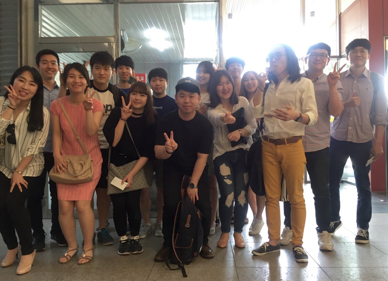 9b3Ud0151lpzew7jkfk30_wqdp13.jpg : (우리 14진)  31썸데이를 넘어 특새까지