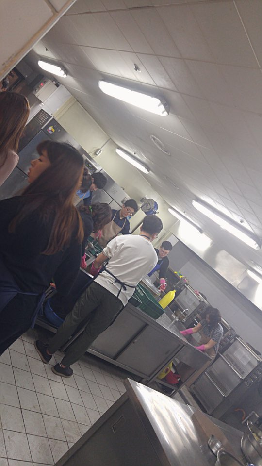 KakaoTalk_20160407_124754729.jpg : (우리 14진) 주일 배식에 수고하셨어요..