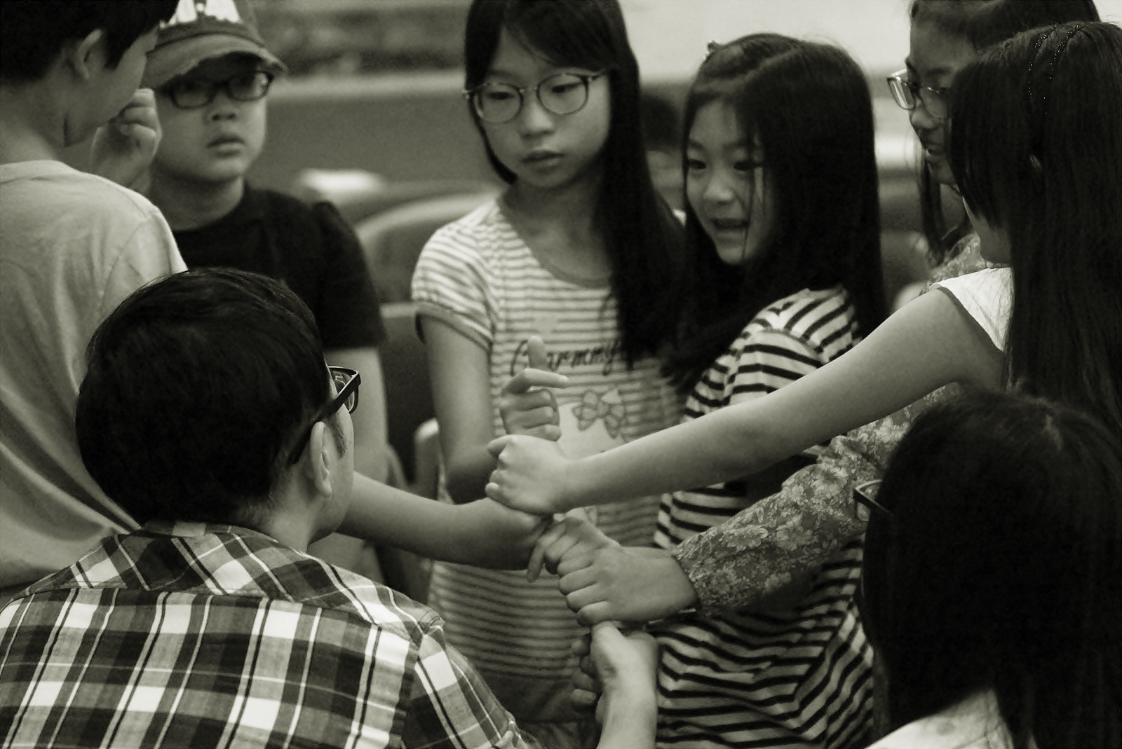 i4aUd0091hk0gd2qoj2l2_4n19mn.jpg : [말씀먹고 기도하여 열매맺는 초등부] 141005