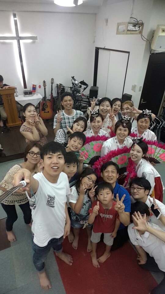 단체사진.jpg : [34차 일본선교] 오사카 힐스처치 사역보고 4일차